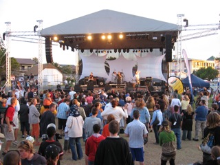 outdoor stage roof for
concert